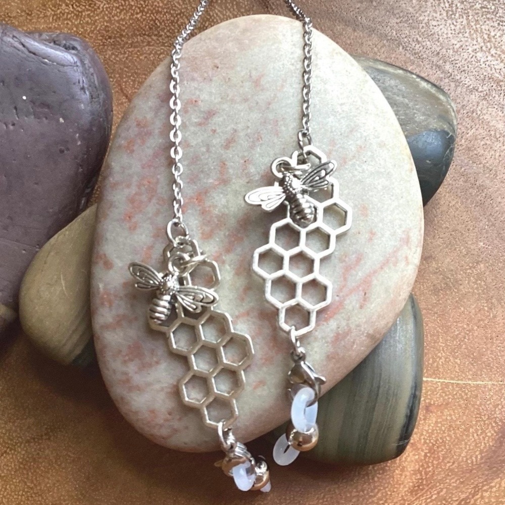 Honeycomb Bee Eyeglass Chain Whimsical Readers Holder Gold or Silver 27" Long - Picture 2 of 10